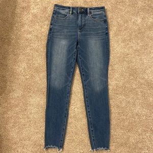 American Eagle Jeans, US size 4 short. Super high rise jeggings.